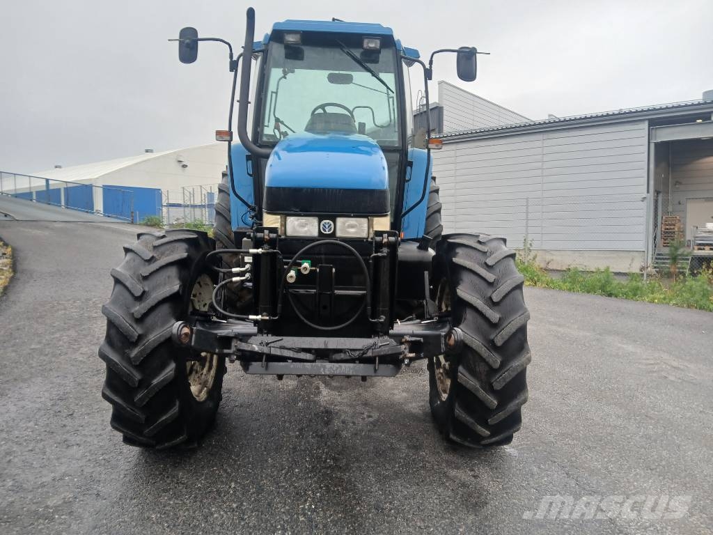 New Holland 8160 Hi-Lo Traktorok