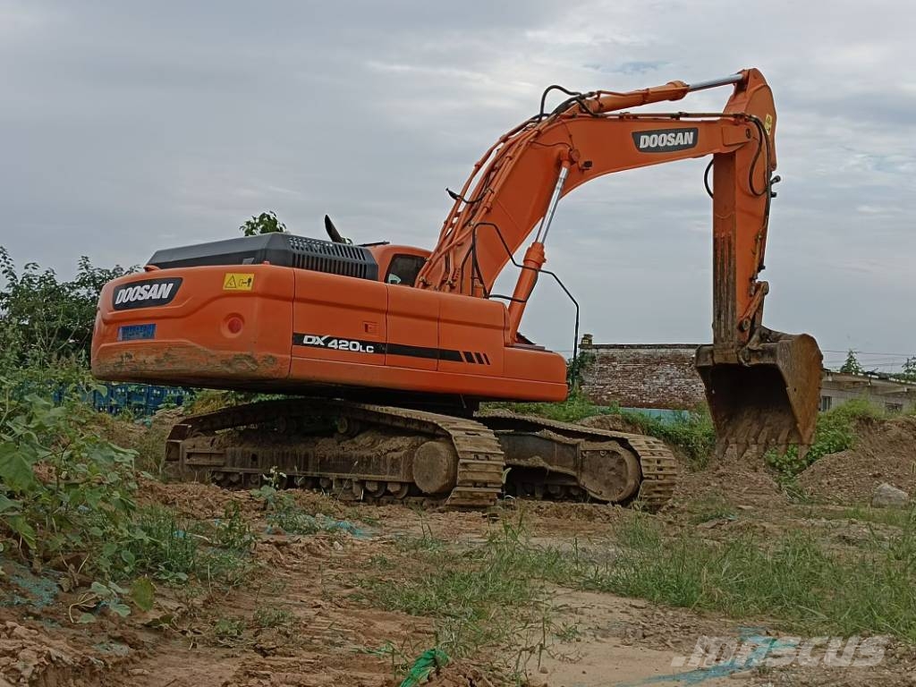 Doosan DX 420 LC Gravemaskiner på larvebånd
