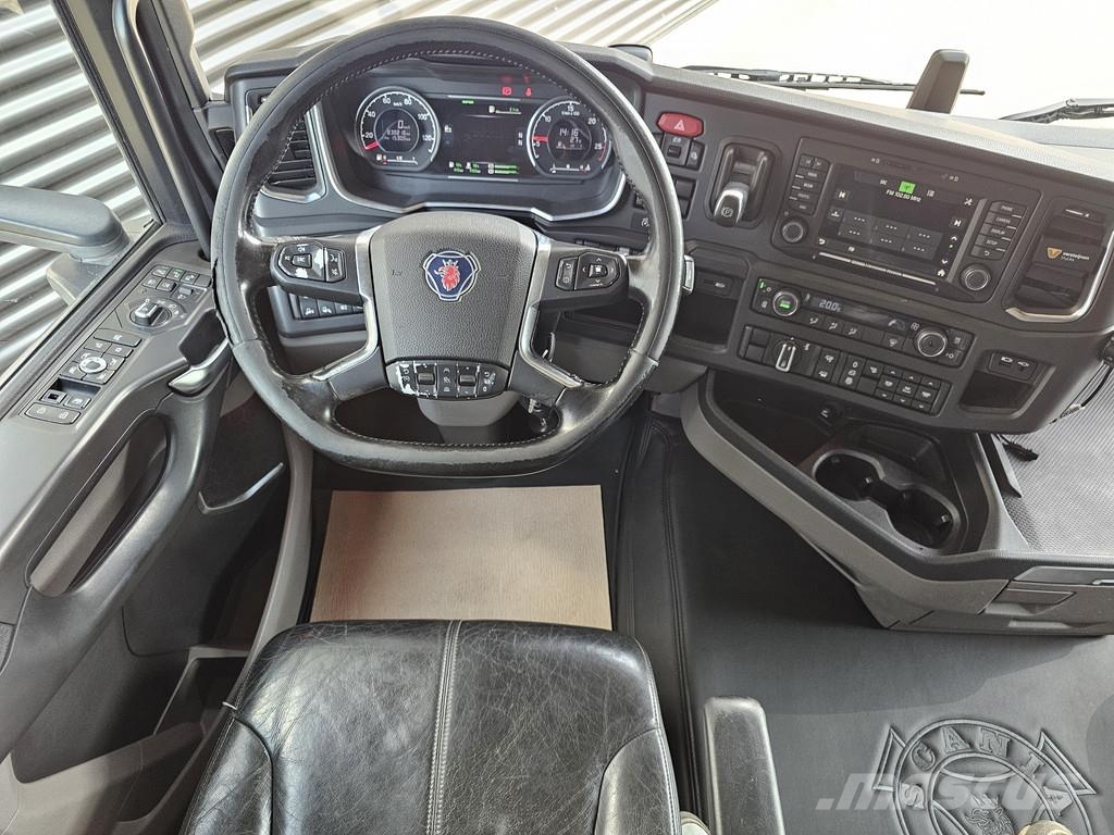 Scania R450 4x2 / FULL AIR / PARKING COOLER / 2 TANKS / P Trekkers