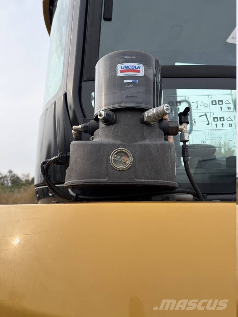 CAT 303.5 CR Minigrävare < 7t
