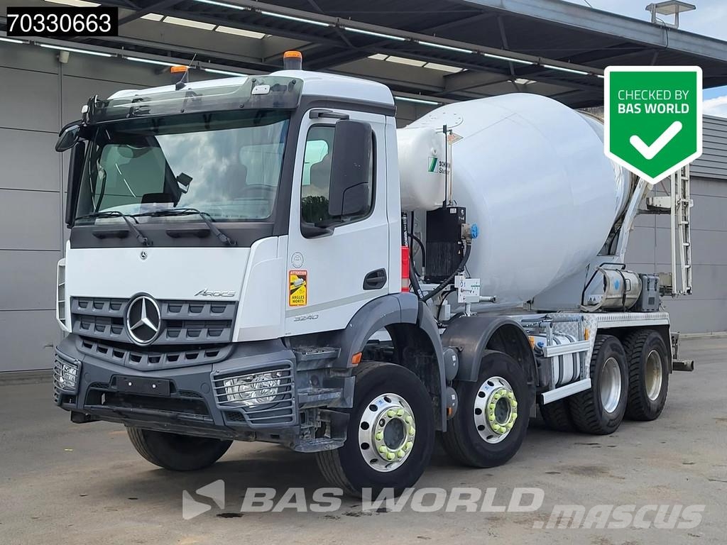 Mercedes-Benz Arocs 3240 8X4 9m3 Schwing Stetter mixer Steel sus Betongbiler