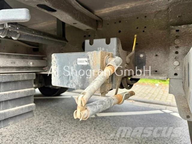 Schmitz Cargobull Mega / Edscha / Hubdach カーテンサイダー