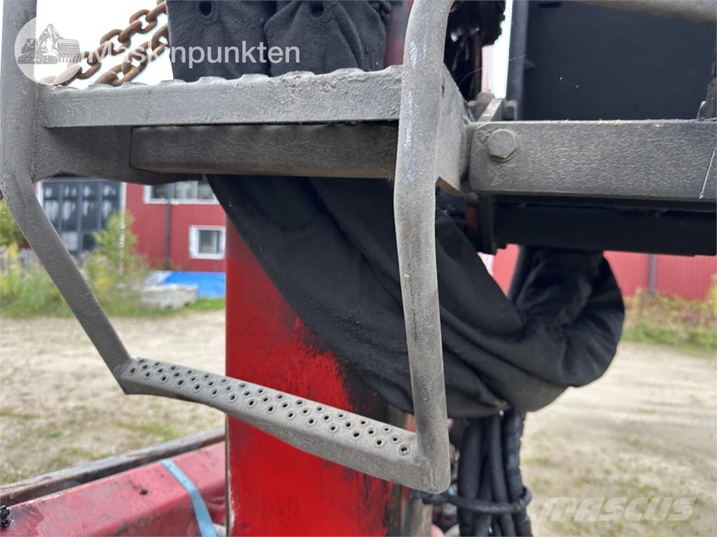 HMF 1253 K3 TS Camion plateau ridelle avec grue