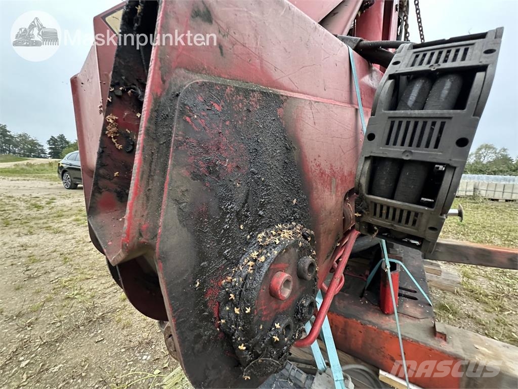 HMF 1253 K3 TS Camion plateau ridelle avec grue