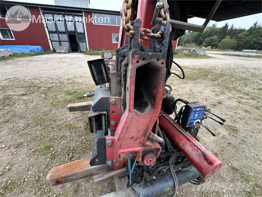 HMF 1253 K3 TS Camion plateau ridelle avec grue