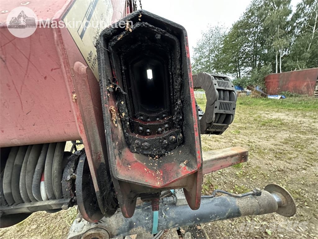 HMF 1253 K3 TS Camion plateau ridelle avec grue