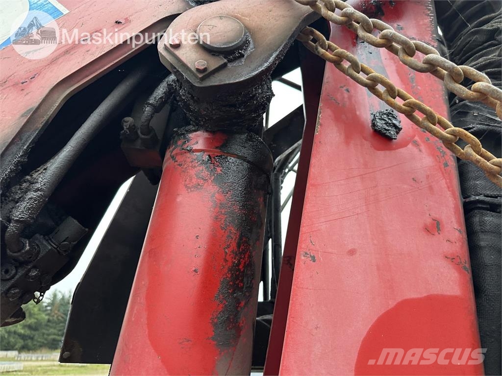 HMF 1253 K3 TS Camion plateau ridelle avec grue