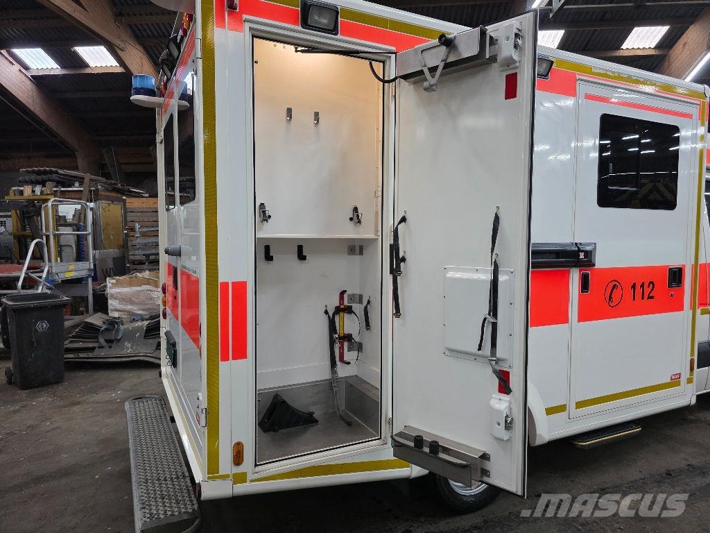 Mercedes-Benz Sprinter 516 CDI Ambulance Ambulances