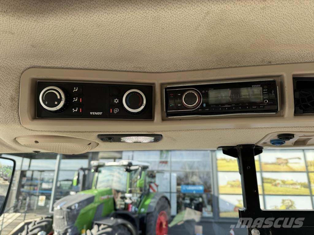Fendt 724 VARIO PROFI + Traktori