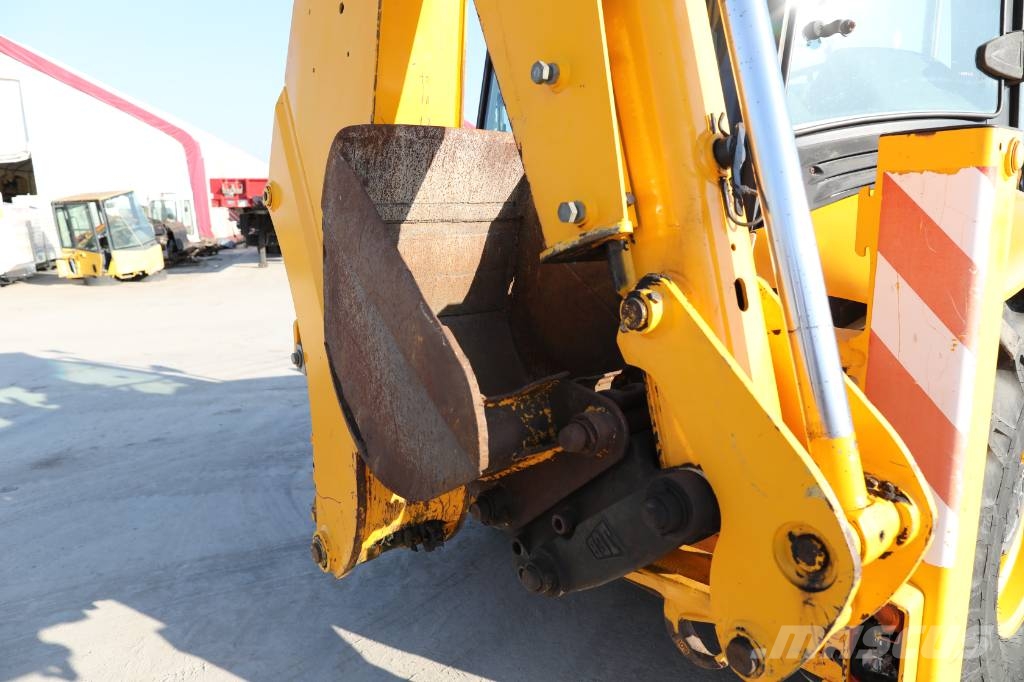 JCB 3 CX 4 T Ekskavaatorlaadurid