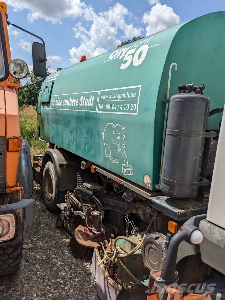 MAN 12.163 Kehrmaschine Erstzulassung 2000 Cestni pometači