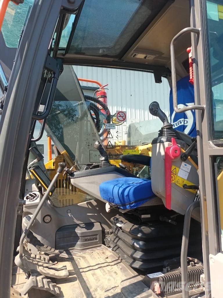 Volvo ECR 145 E myös vuokraus 履带挖掘机