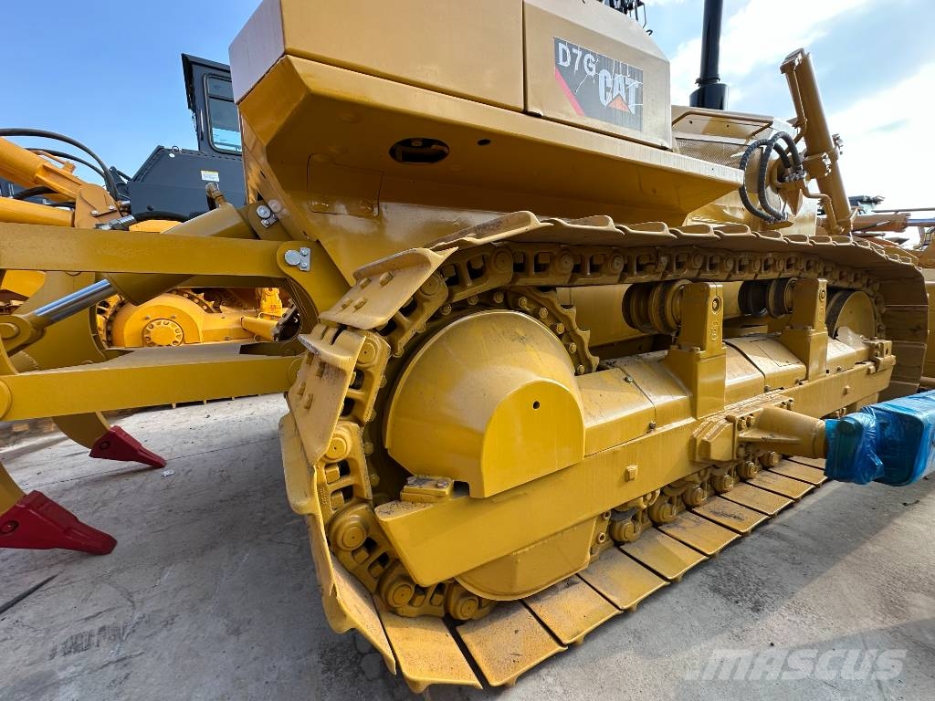 CAT D 7 G    Lightly used Buldožeri guseničari