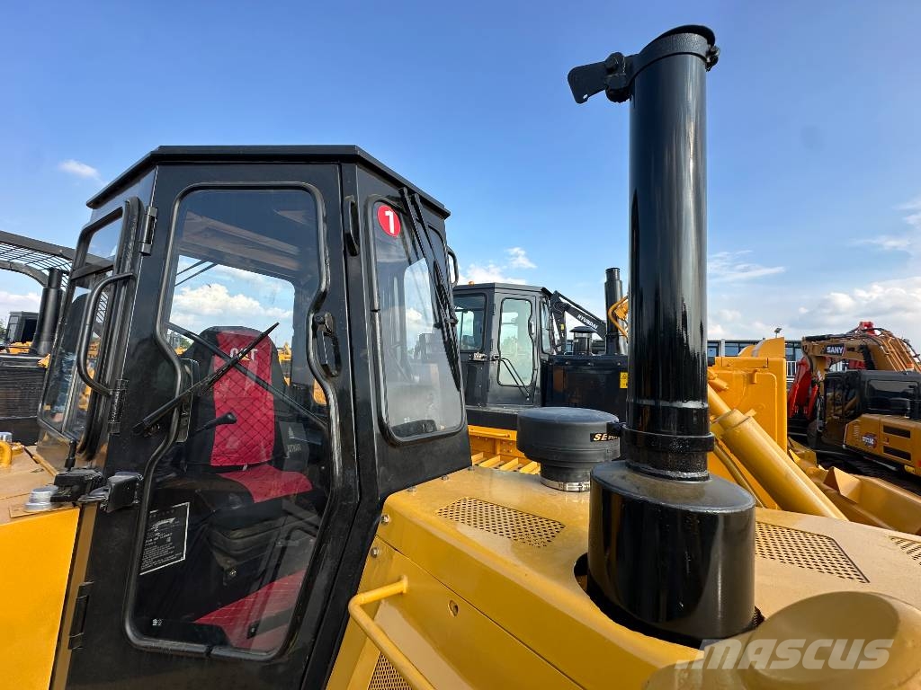 CAT D 7 G    Lightly used Buldožeri guseničari