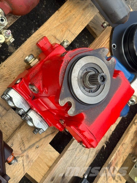 O&K MH 5 Compact USED HYDRAULIC PUMP SWING GEARS هيدروليات