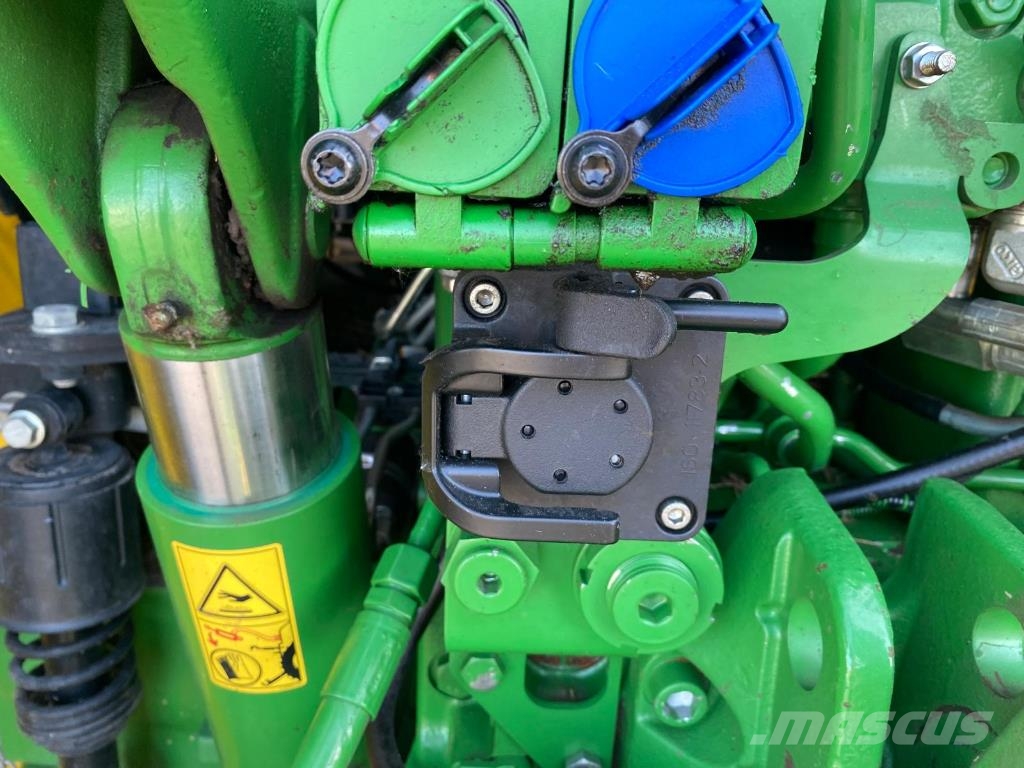 John Deere 6110M CMQ Traktorok