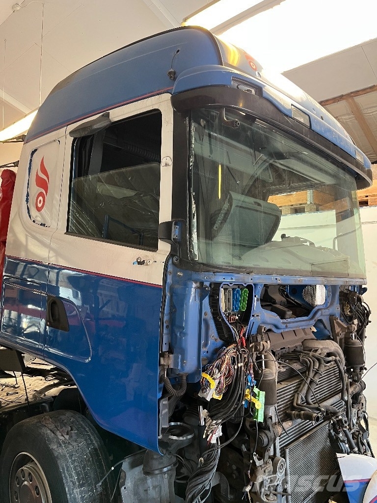 Scania CG19H 캐빈 및 인테리어