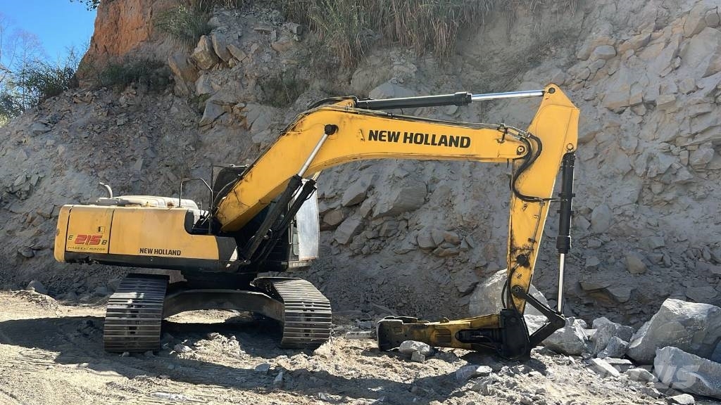 New Holland E 215 B Raupenbagger