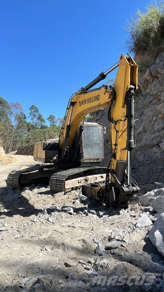 New Holland E 215 B Raupenbagger