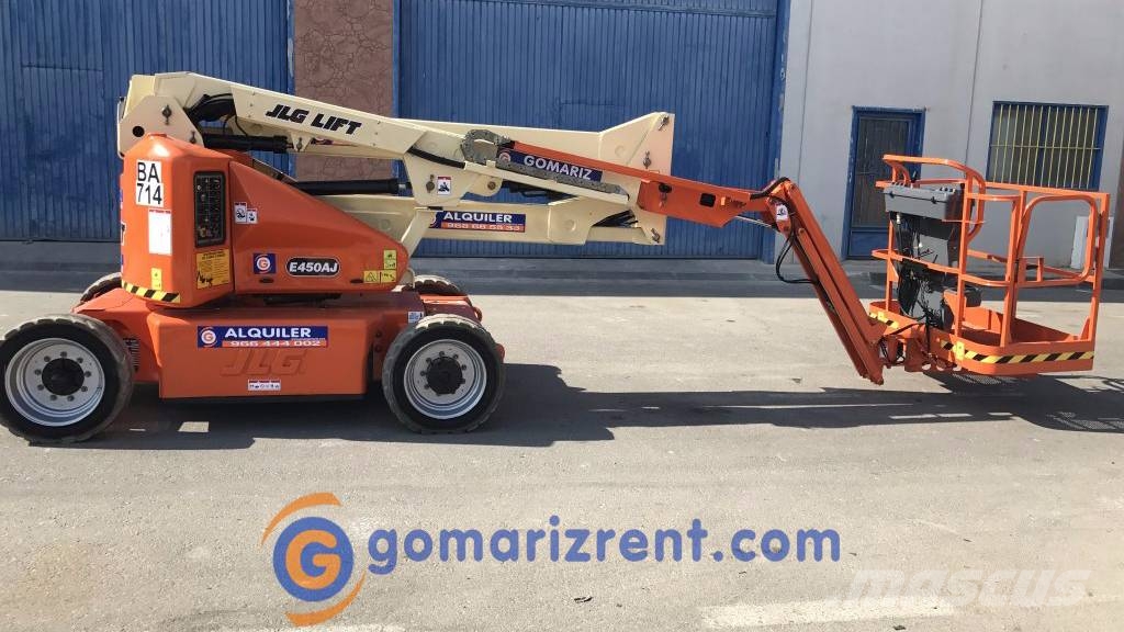 JLG E 450 AJ Колінчаті підйомники