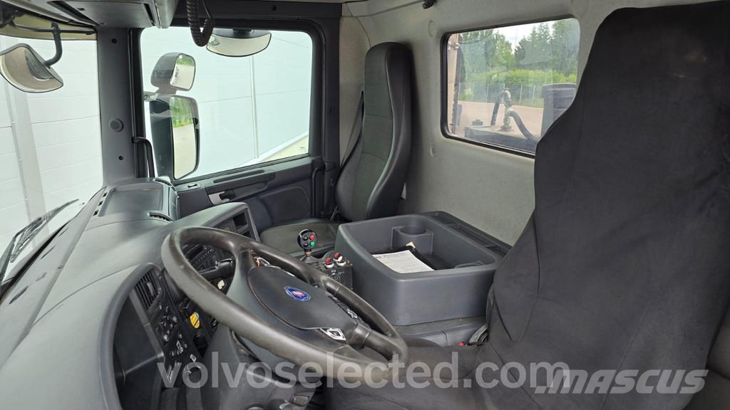 Scania P-serie شاحنات الرافعات الخطافية