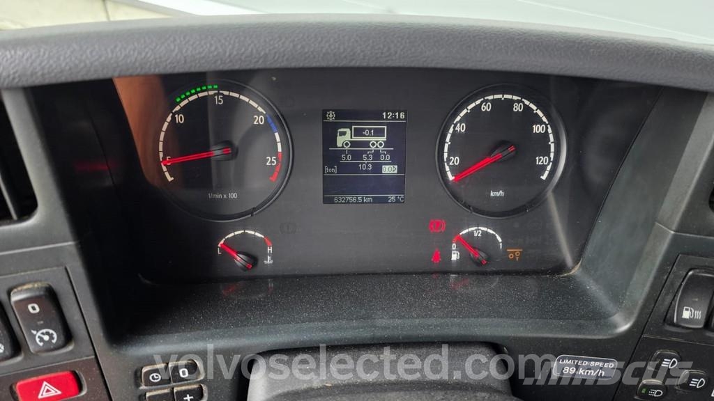 Scania P-serie شاحنات الرافعات الخطافية