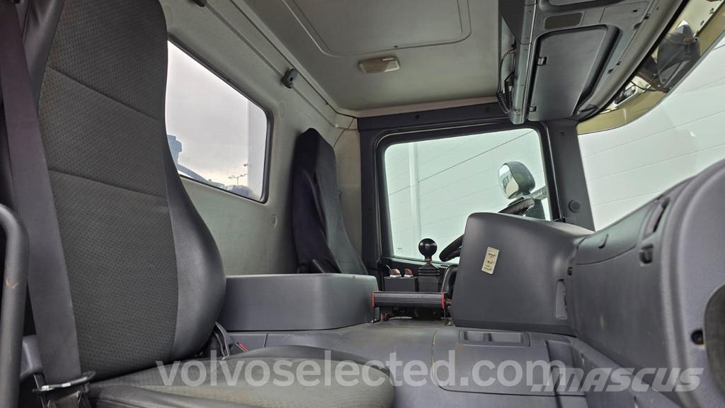 Scania P-serie شاحنات الرافعات الخطافية