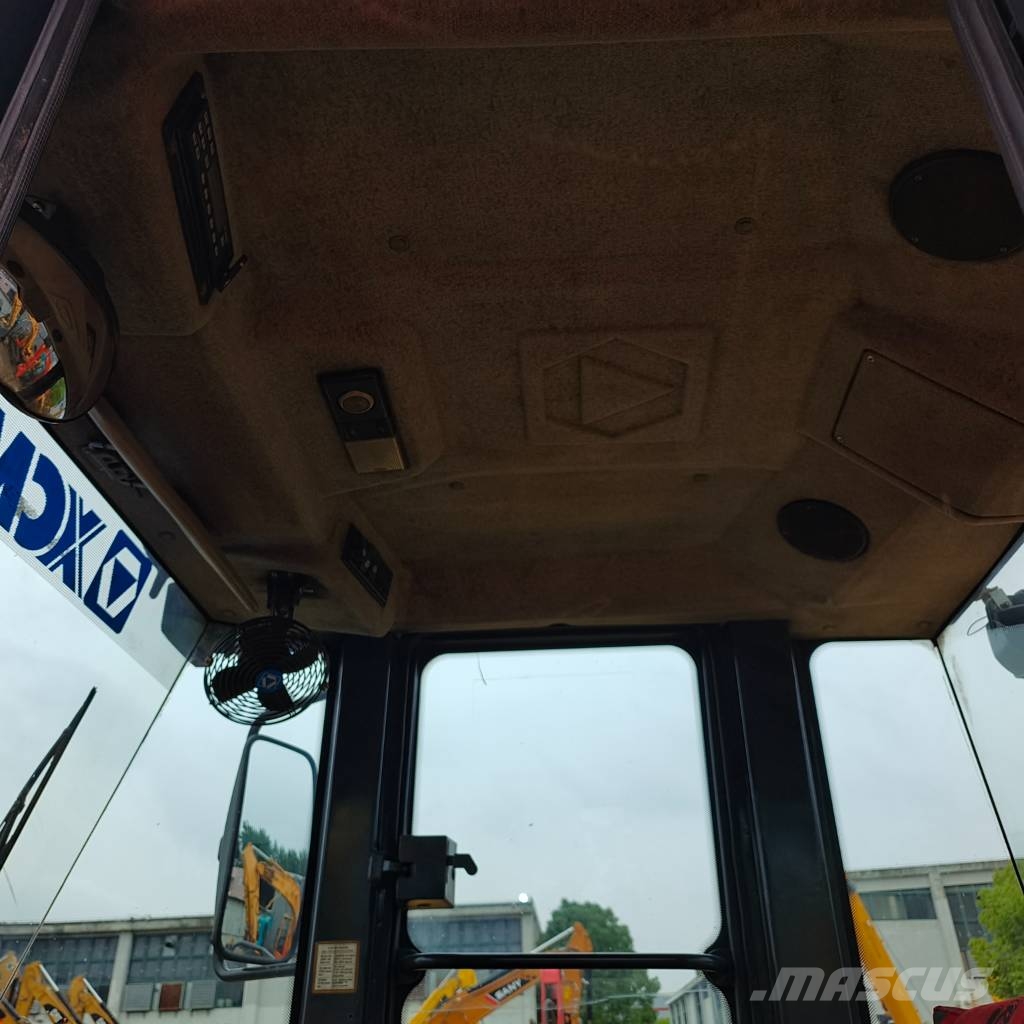 XCMG ZL 50 GN - Second Hand Excavator for Sale Naudoti ratiniai krautuvai