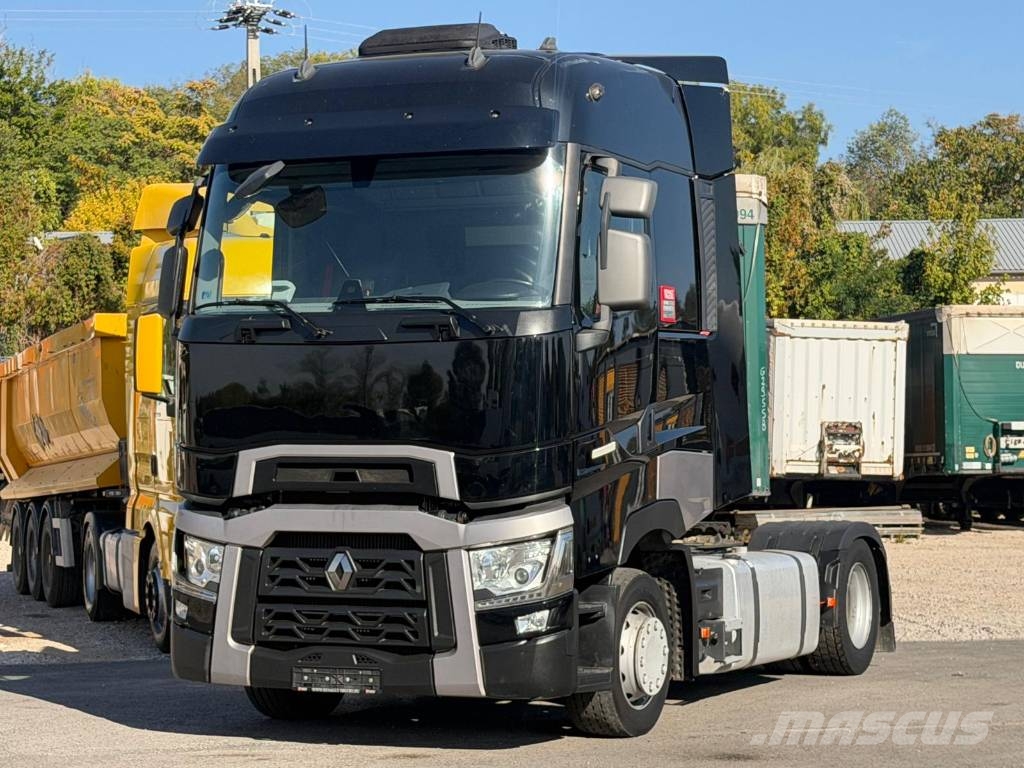 Renault T480 وحدات الجر