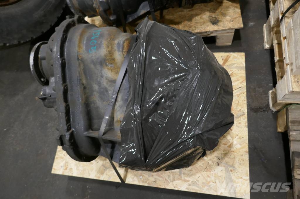 MAN HY-135015 TGS 26.470 محور العجلة