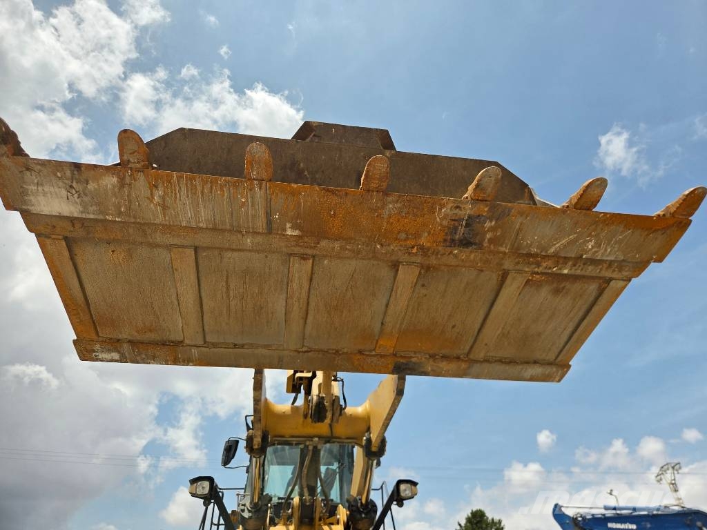 CAT 966 M XE Incarcator pe pneuri