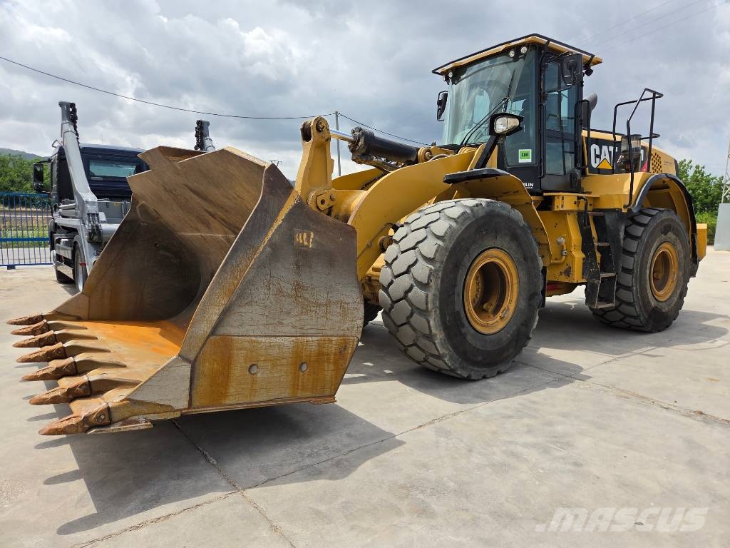 CAT 966 M XE Incarcator pe pneuri