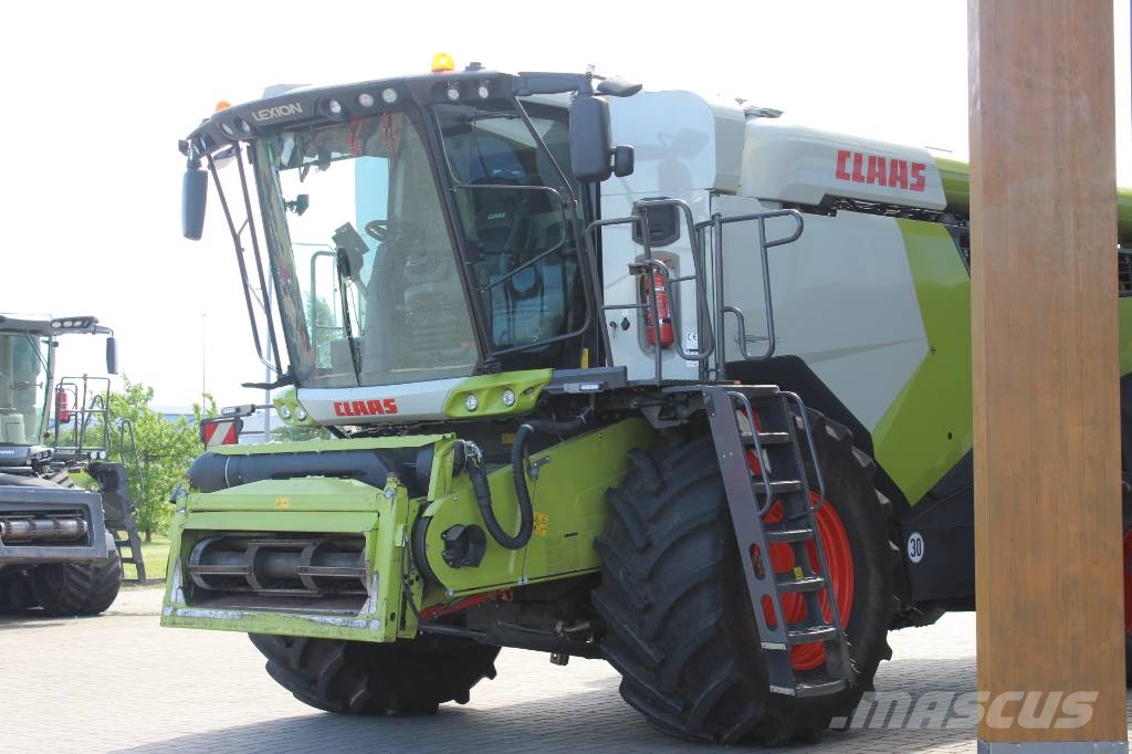 CLAAS Lexion 6900 Θεριζοαλωνιστικές μηχανές