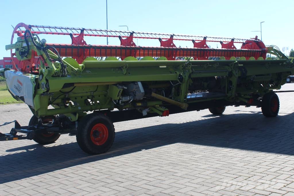 CLAAS Lexion 6900 Θεριζοαλωνιστικές μηχανές