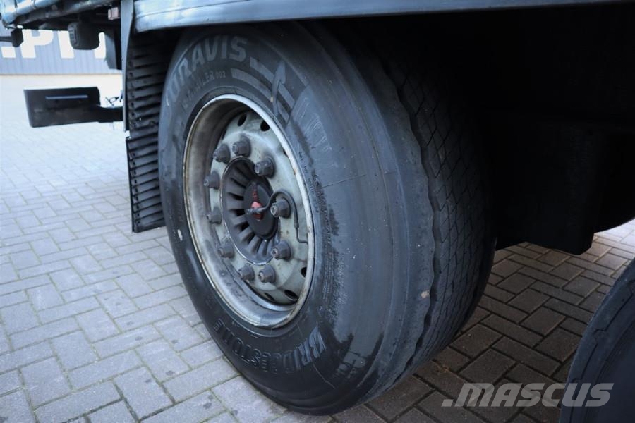 Krone SD Dutch Registration, 3-Axle, Lift Axle, Air Susp Curtainsider trailers