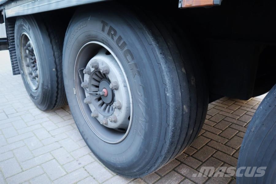 Krone SD Dutch Registration, 3-Axle, Lift Axle, Air Susp Curtainsider trailers