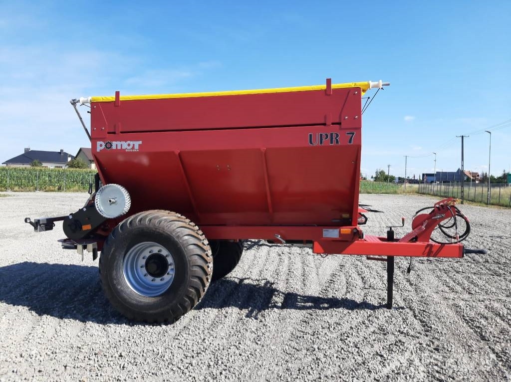 Pomot UPR 7 T fertilizer and lime spreader Mineralinių trąšų barstytuvai