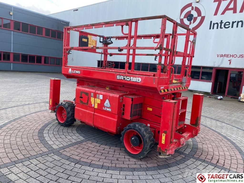 LGMG SR1018D Diesel 4x4 Scissor SR3369D WorkLift 1170cm 剪式升降機