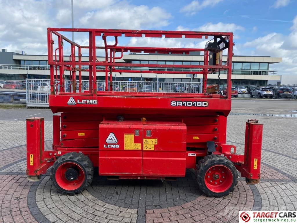 LGMG SR1018D Diesel 4x4 Scissor SR3369D WorkLift 1170cm 剪式升降機