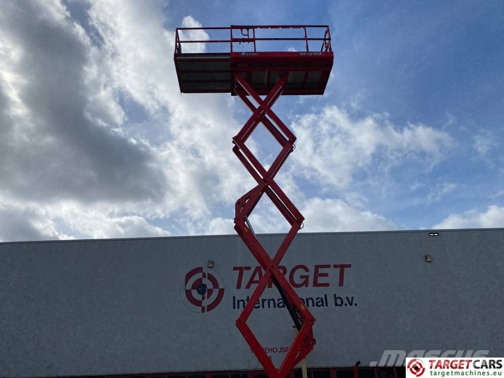 LGMG SR1018D Diesel 4x4 Scissor SR3369D WorkLift 1170cm 剪式升降機