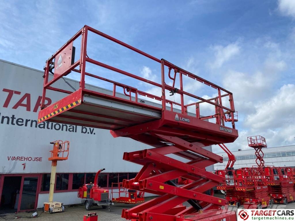 LGMG SR1018D Diesel 4x4 Scissor SR3369D WorkLift 1170cm 剪式升降機