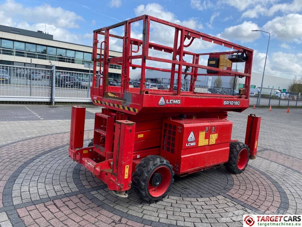 LGMG SR1018D Diesel 4x4 Scissor SR3369D WorkLift 1170cm 剪式升降機
