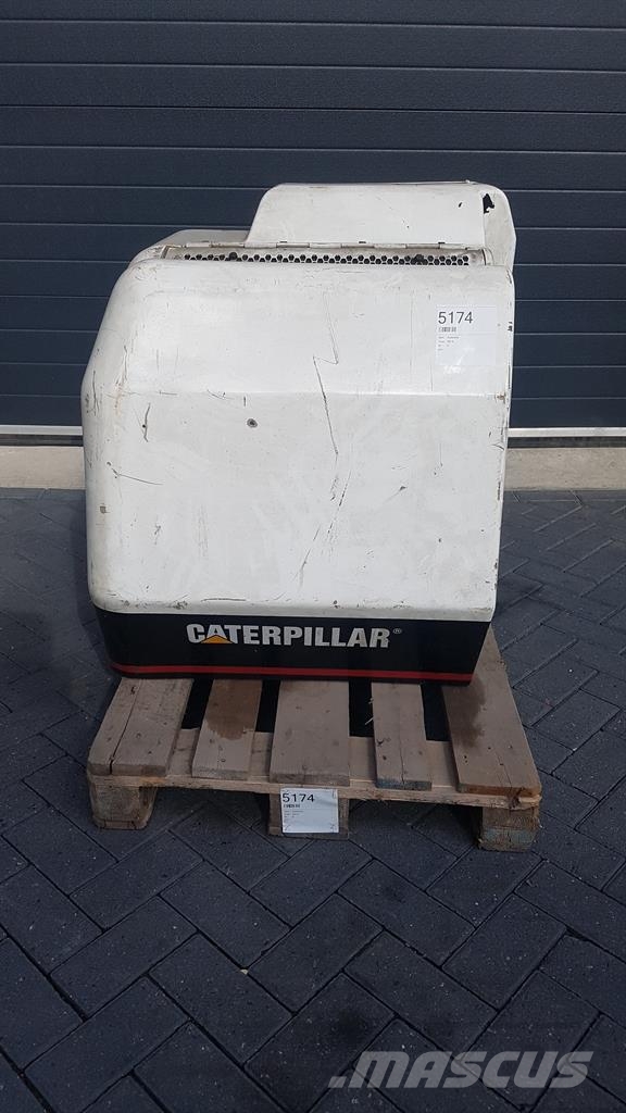 CAT M 318 - Engine hood/Motorhaube/Motorkap Saseler