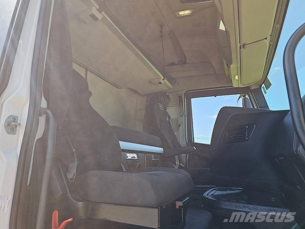 Iveco S-WAY AS440S51 Tegljači