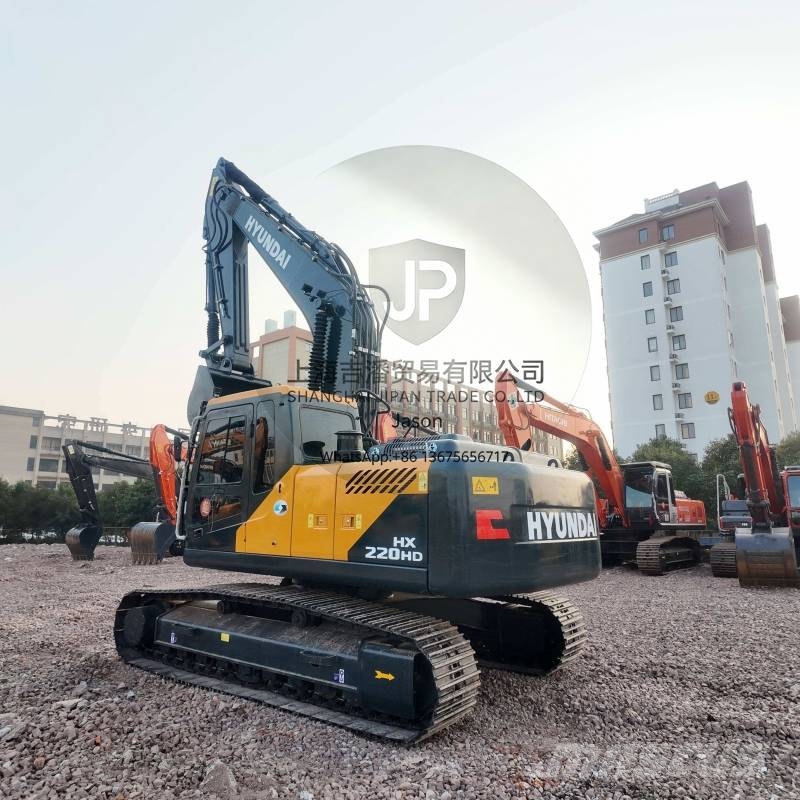 Hyundai HX 220 HD Гусеничні екскаватори
