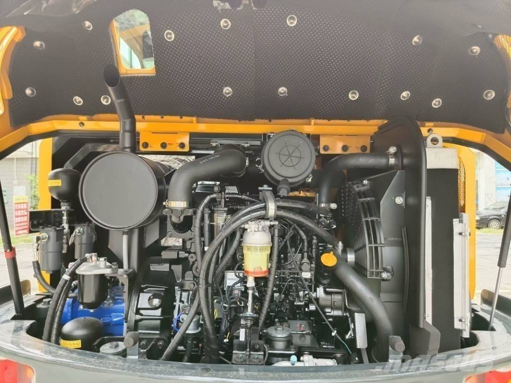 Hyundai HW 60 Eco حفارات بعجل