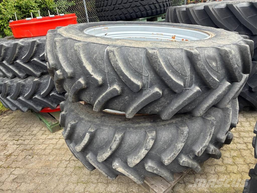Alliance Tvillingehjul 480/80R46 med 8 låse Riepas, riteņi un diski