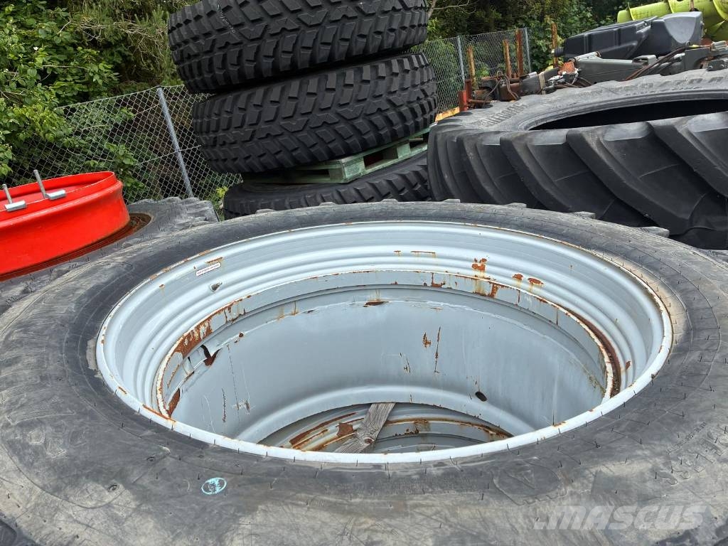Alliance Tvillingehjul 480/80R46 med 8 låse Riepas, riteņi un diski