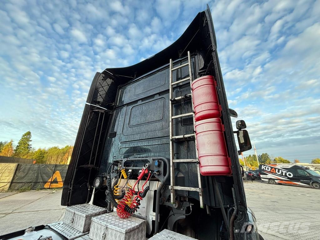 Scania R 580 6x2 ADR / RETARDER / DOUBLE BOGIE Vilcēji
