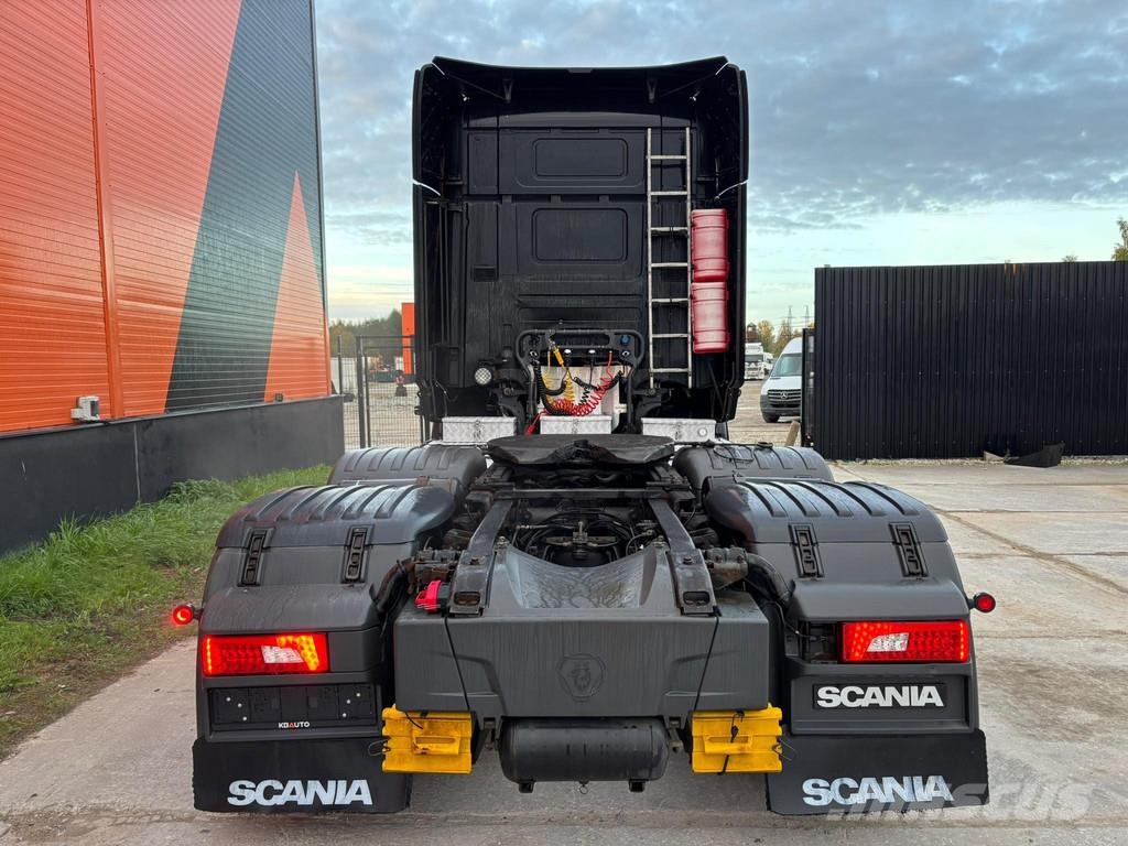 Scania R 580 6x2 ADR / RETARDER / DOUBLE BOGIE Vilcēji
